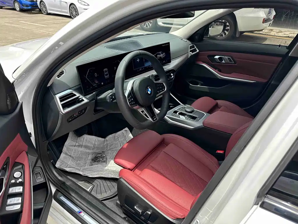 BMW 3 Series 2025
