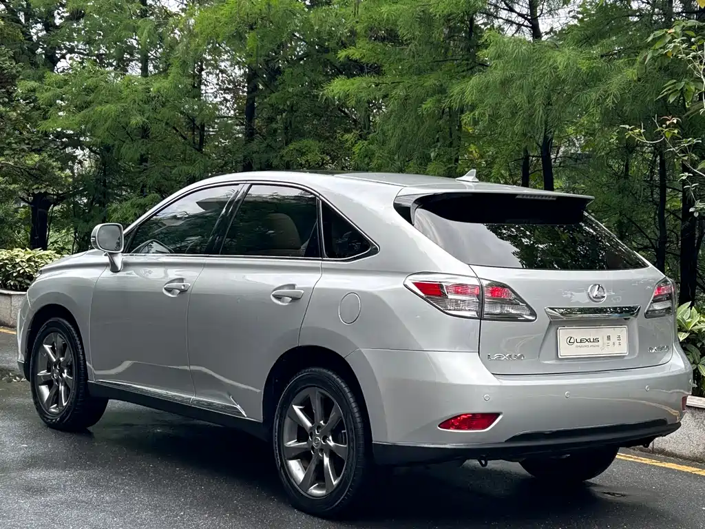 Lexus RX Classic 2010 — фото 5