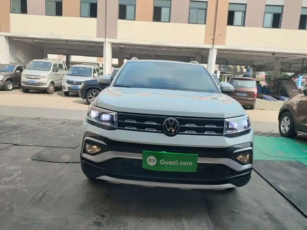 Volkswagen T-Cross 2024