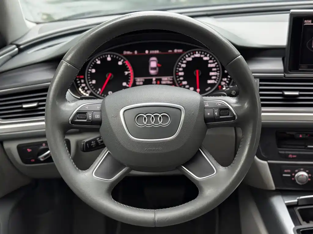 Audi A6L 2014 — фото 11