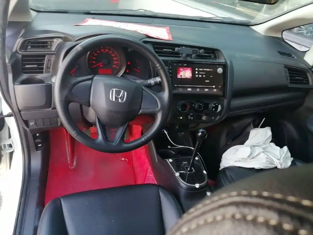 Honda Fit 2019 — фото 10