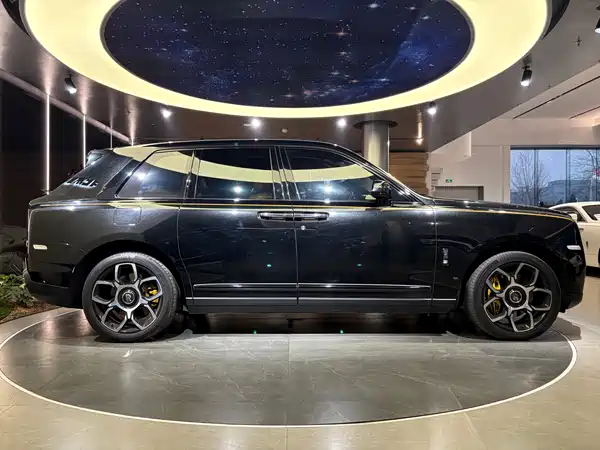 Rolls-Royce Cullinan 2022