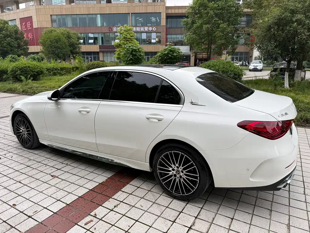 Mercedes-Benz C-Class 2022 — фото 5