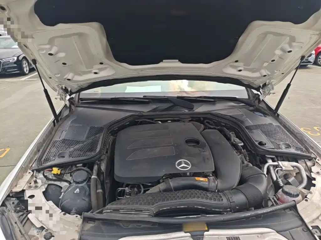 Mercedes-Benz C-Class 2019 — фото 20