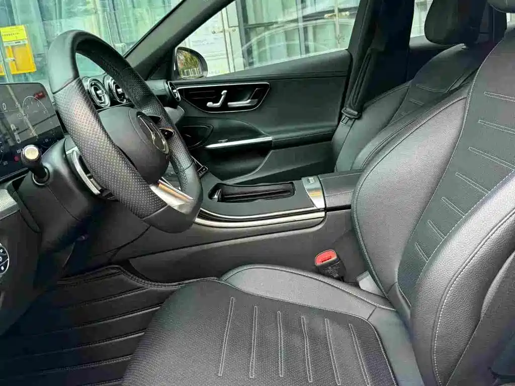 Mercedes-Benz C-Class 2022 — фото 9