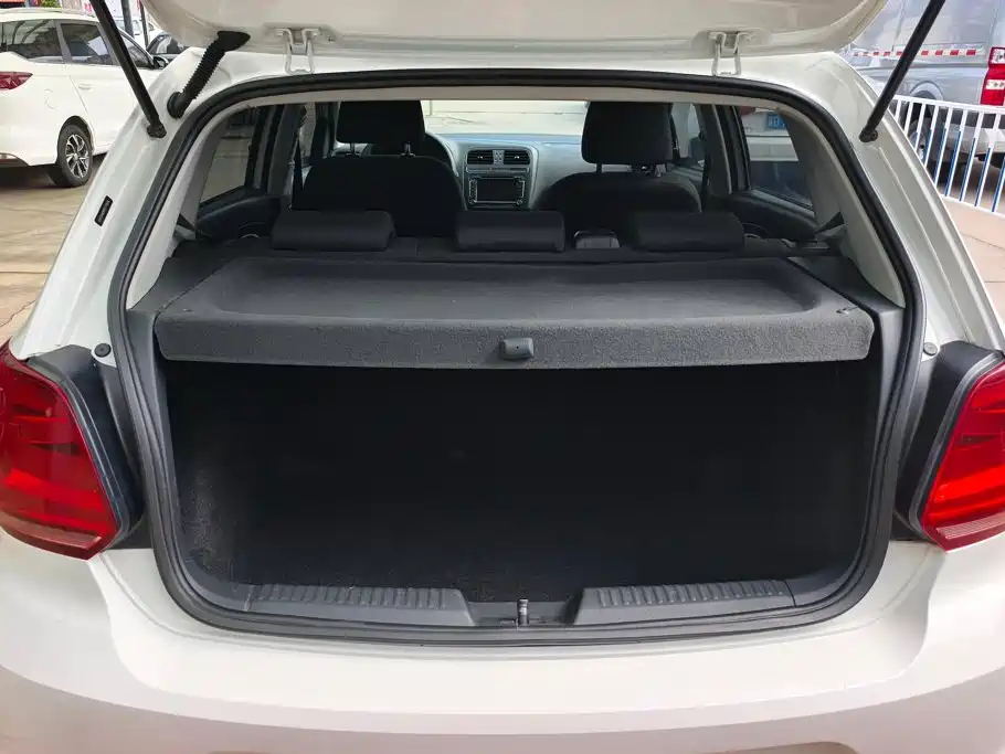Volkswagen Polo 2015