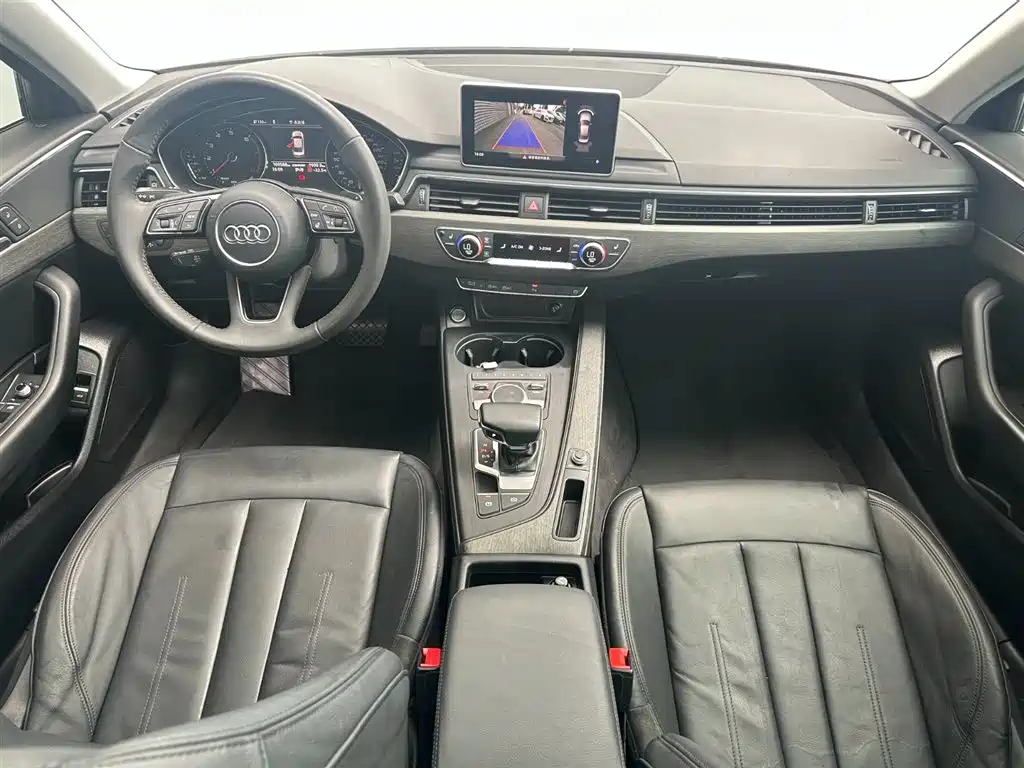 Audi A4L 2017