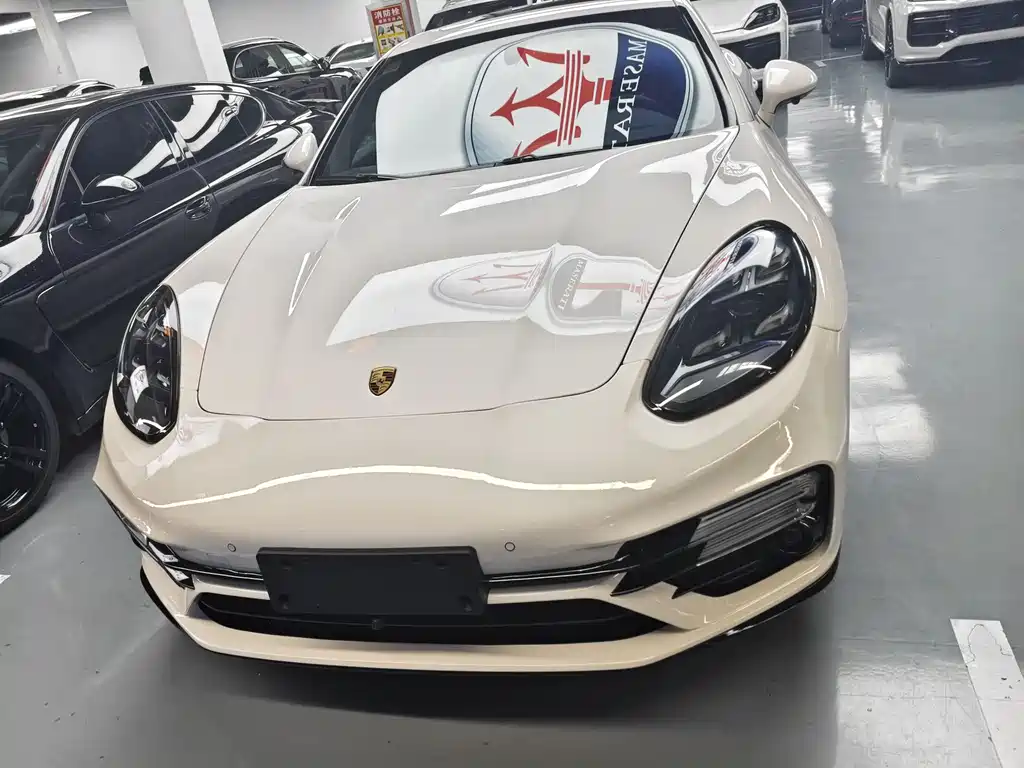 Porsche Panamera 2015