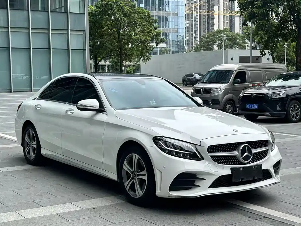 Mercedes-Benz C-Class 2018 — фото 3