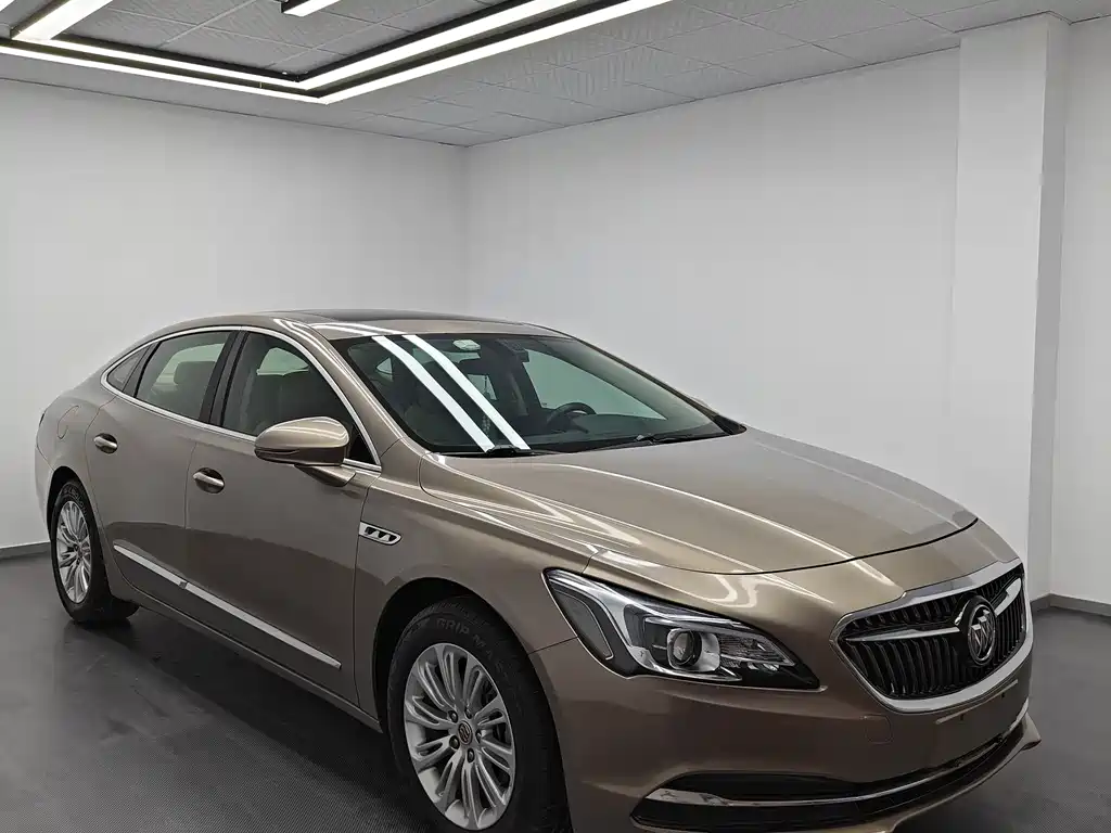 Buick LaCrosse 2018 — фото 3