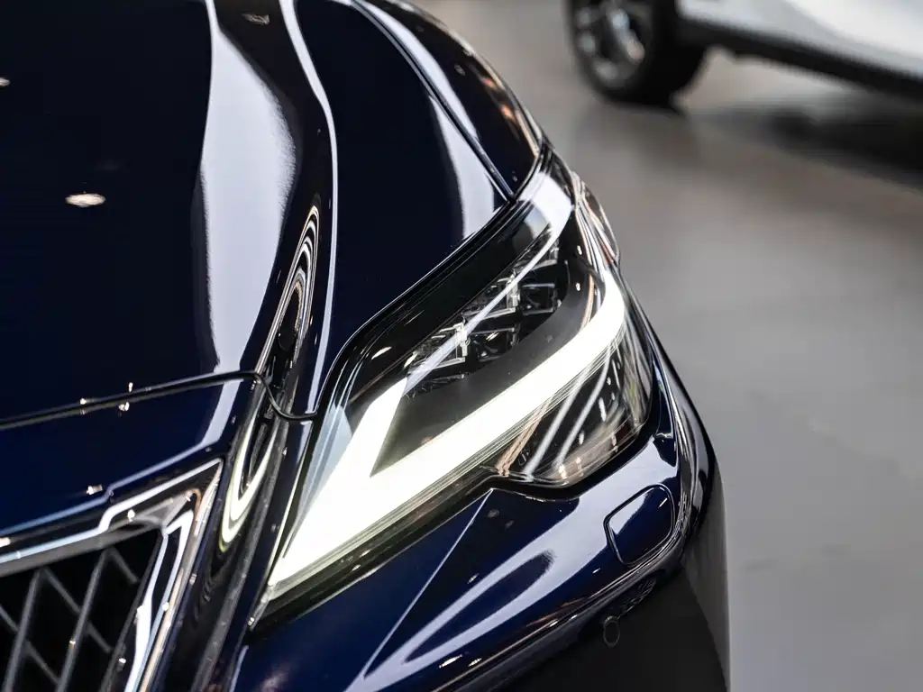 Lexus LS 2022