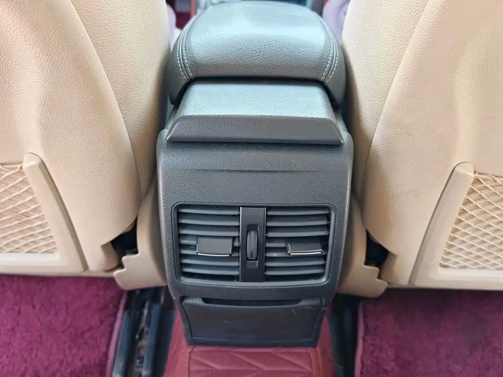 Mercedes-Benz GLA 2015 — фото 21