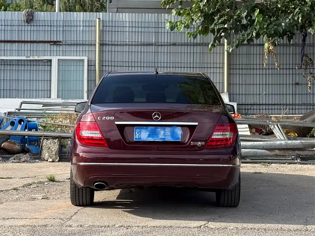 Mercedes-Benz C-Class 2012