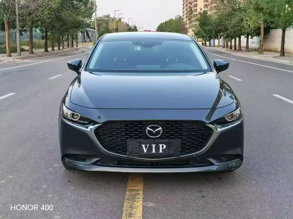 Mazda 3 Axela 2021