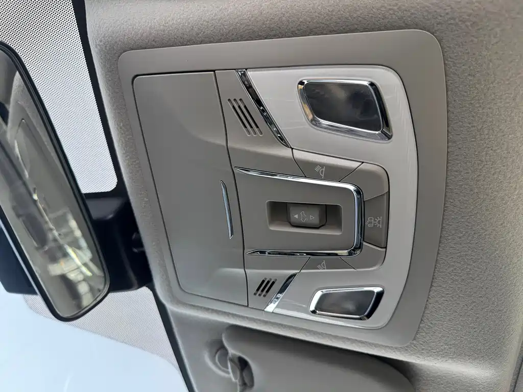 Nissan Sylphy 2021 — фото 17