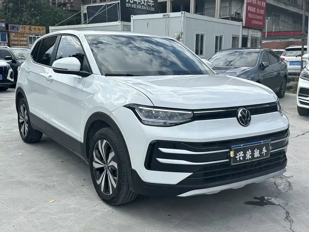 Volkswagen Tharu 2025