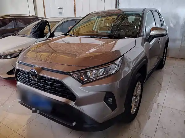 Toyota RAV4 2024