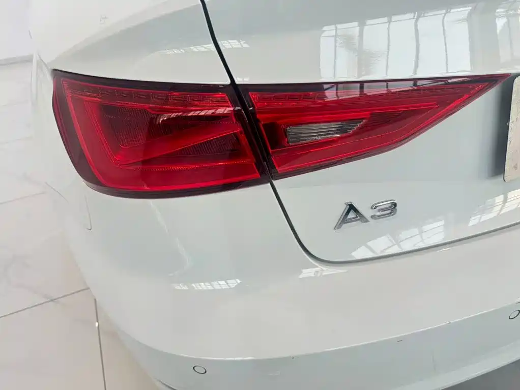 Audi A3 2016 — фото 13