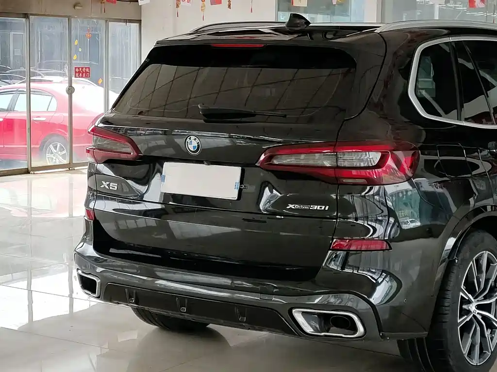 BMW X5 2021 — фото 10