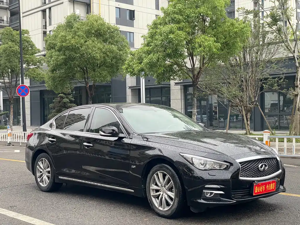 Infiniti Q50L 2018 — фото 3