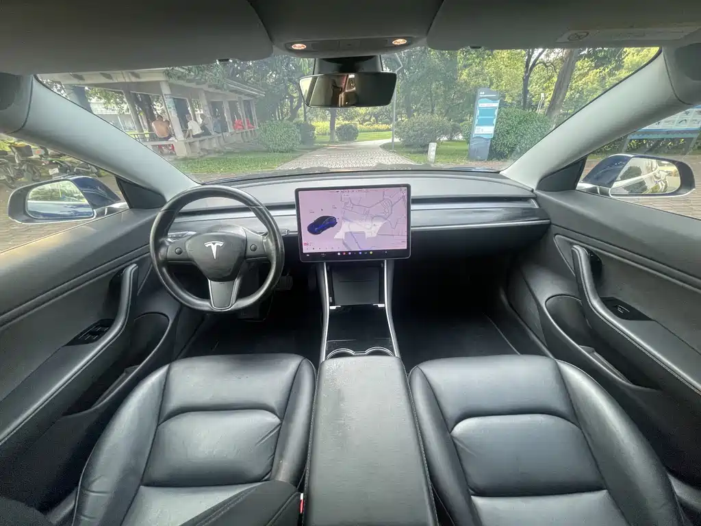 Tesla Model 3 2019 — фото 18