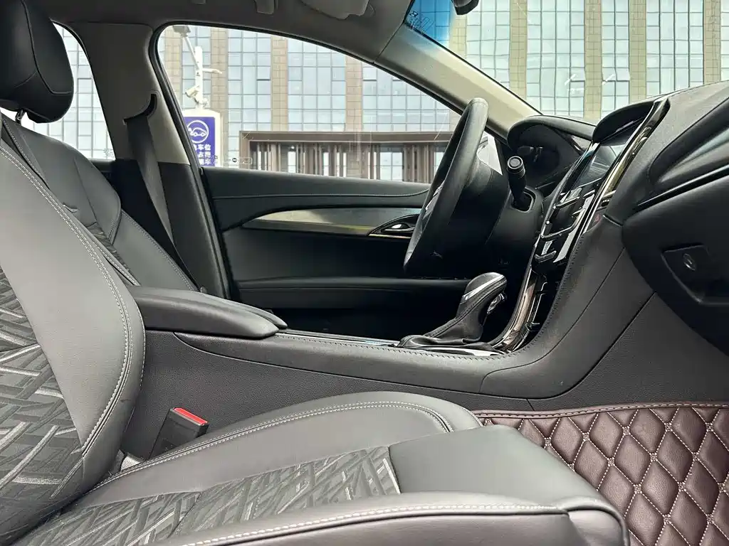 Cadillac ATS-L 2018 — фото 9