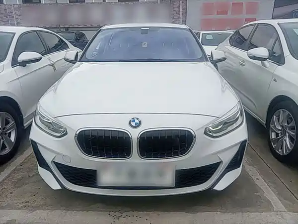 BMW 1 Series 2022