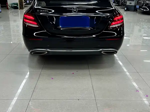 Mercedes-Benz E-Class 2018