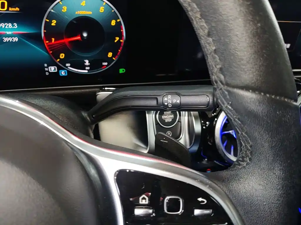 Mercedes-Benz GLB 2020 — фото 14