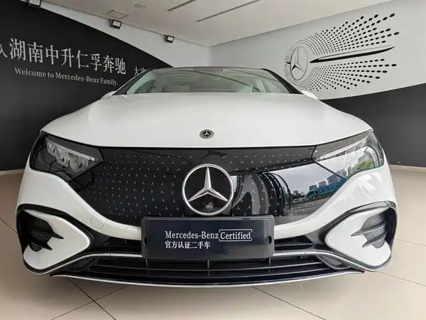 Mercedes-Benz EQE 2026