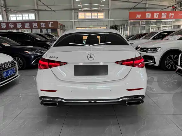 Mercedes-Benz C-Class 2023