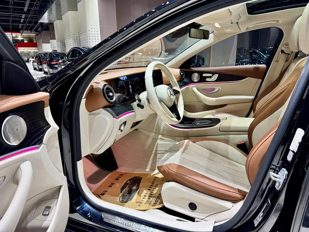Mercedes-Benz E-Class 2021