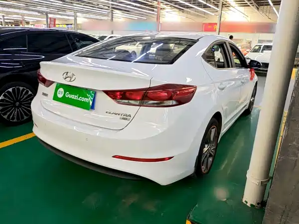 Hyundai Celesta 2017