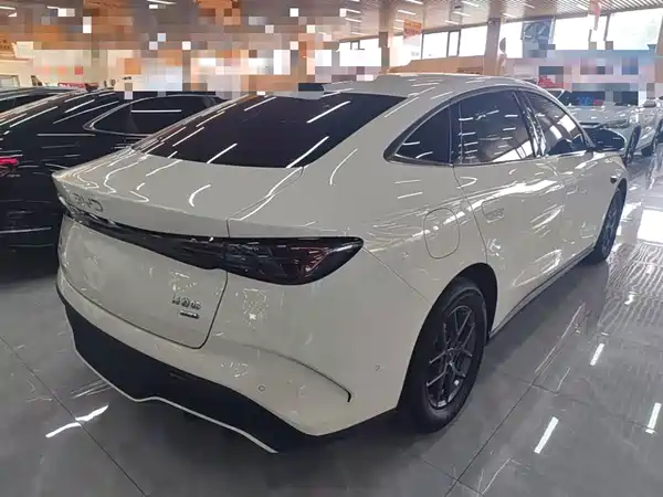 BYD Seal 06 2025