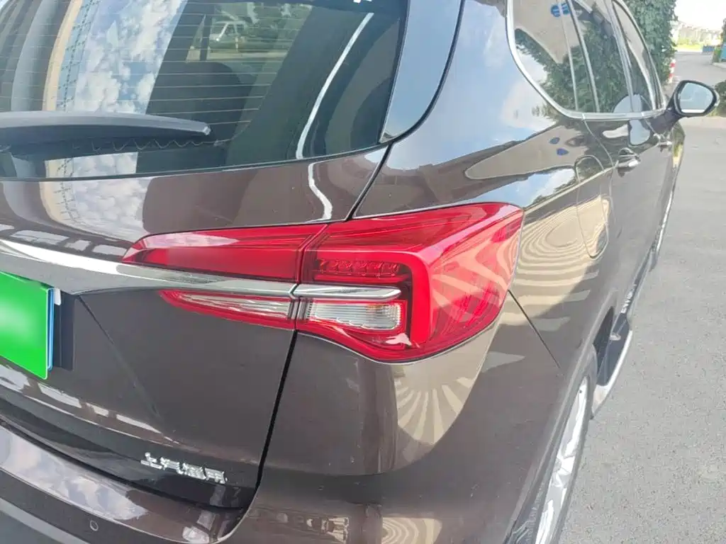 Buick Envision Plus 2021 — фото 8