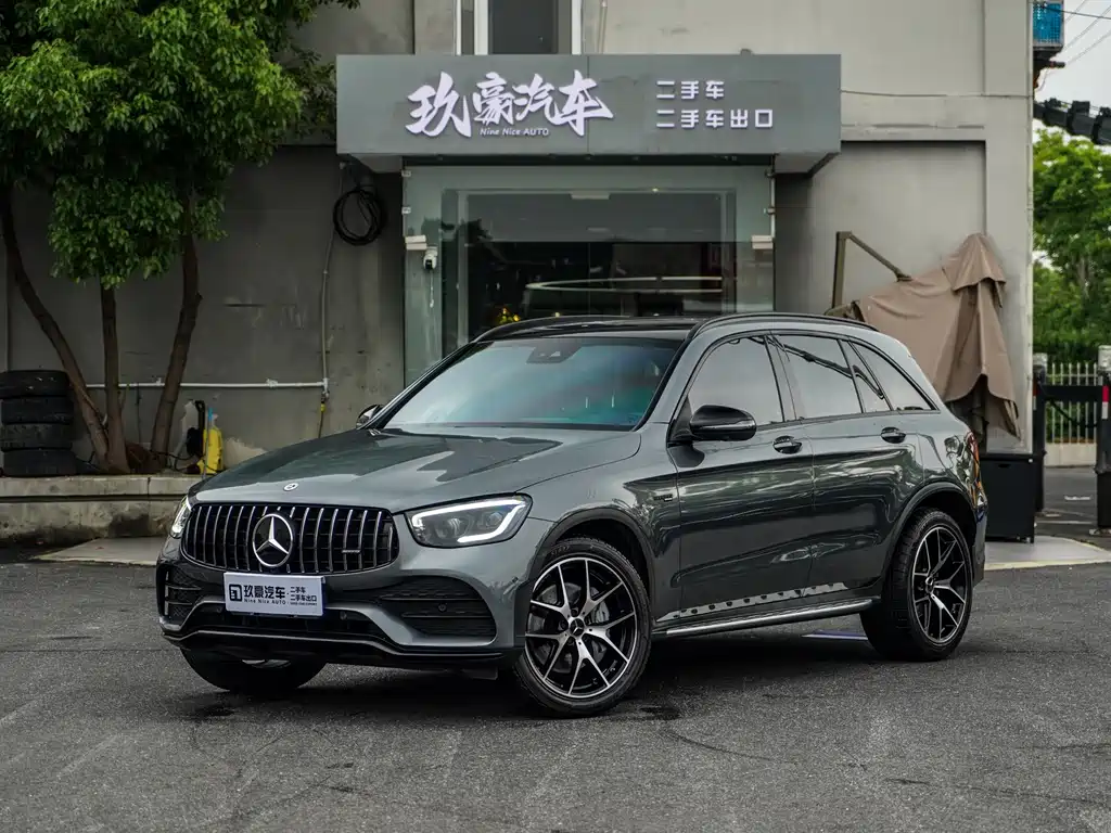 Mercedes-Benz GLC AMG 2022