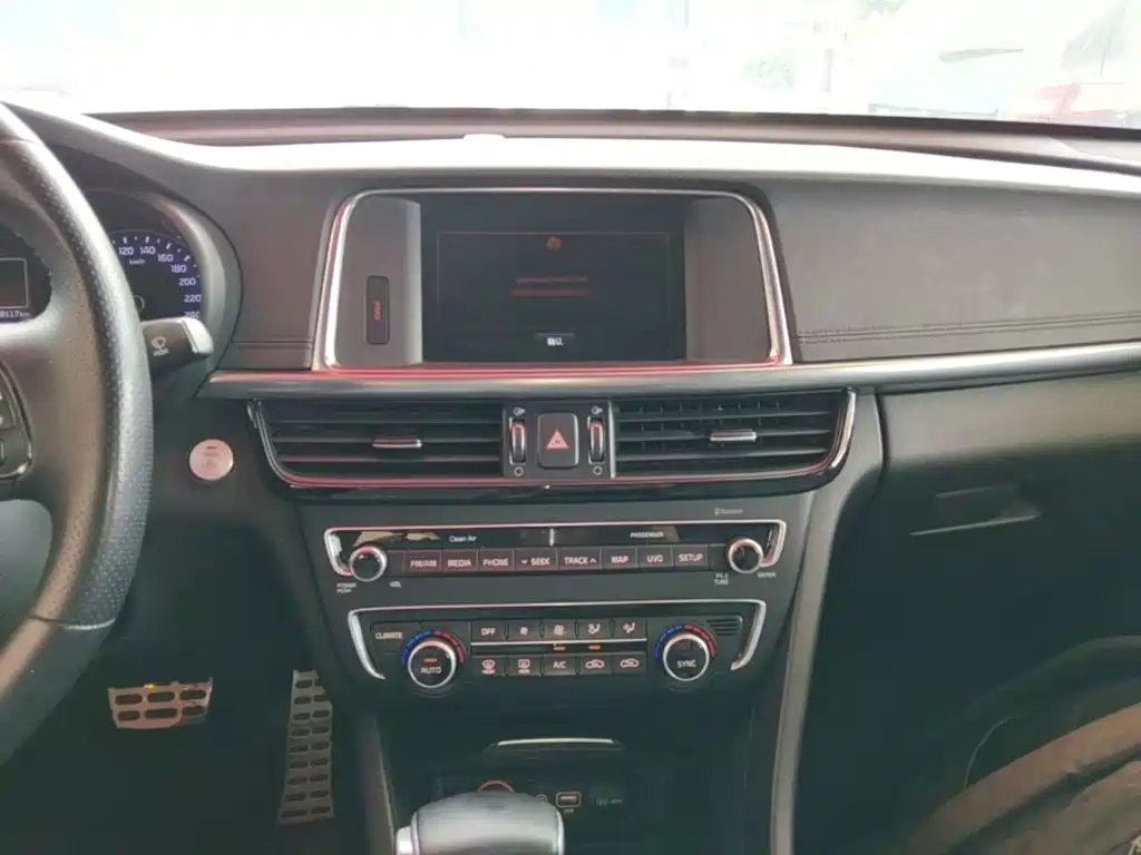 Kia K5 2015 — фото 13