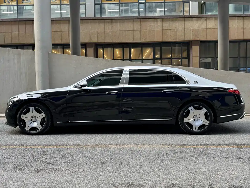 Mercedes-Benz S-Class 2023 — фото 10