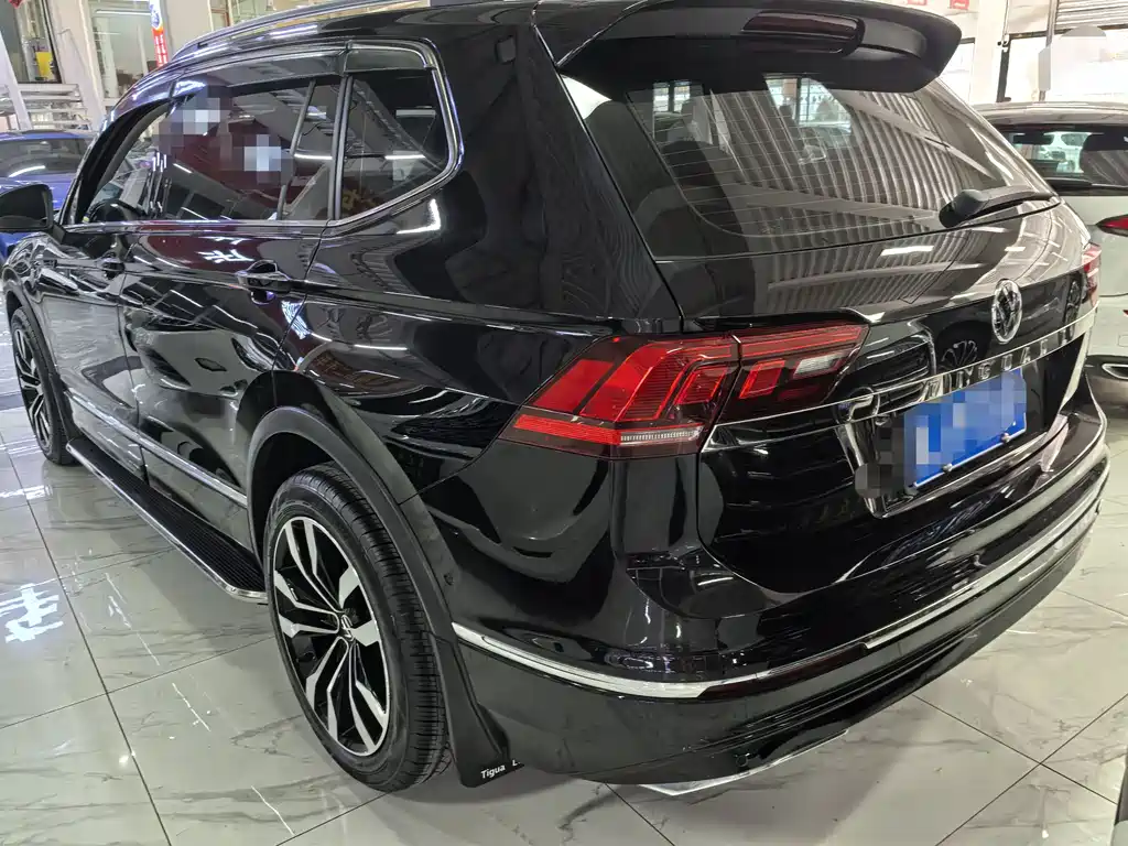 Volkswagen Tiguan L 2021 — фото 4