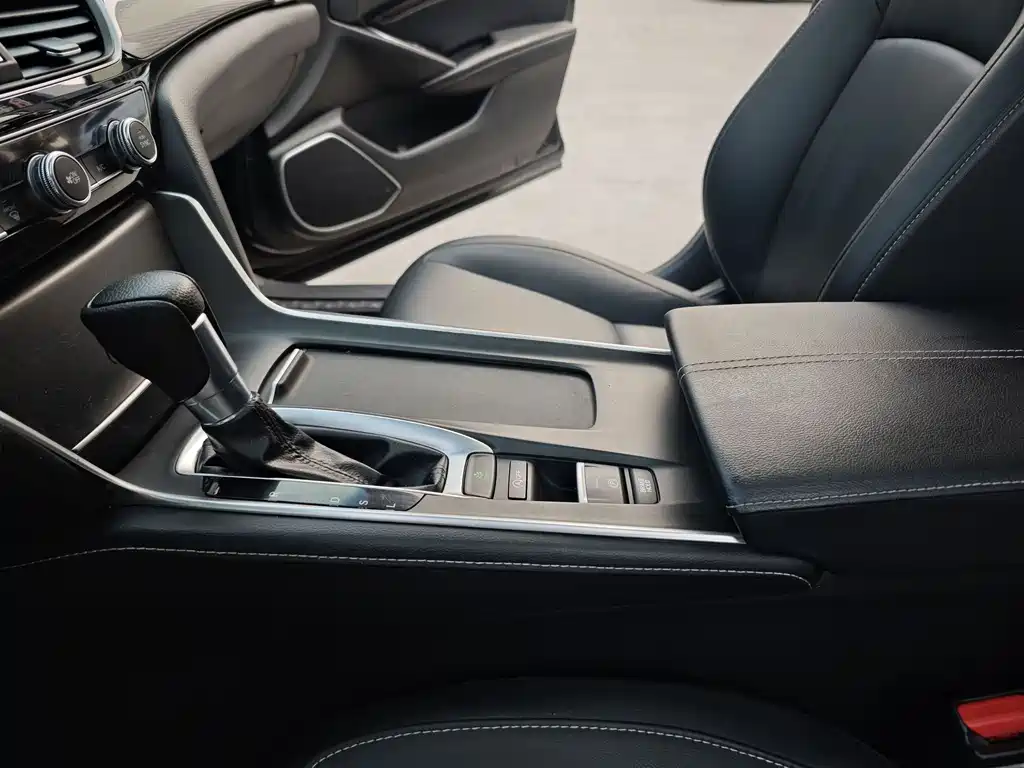 Honda Inspire 2023 — фото 15