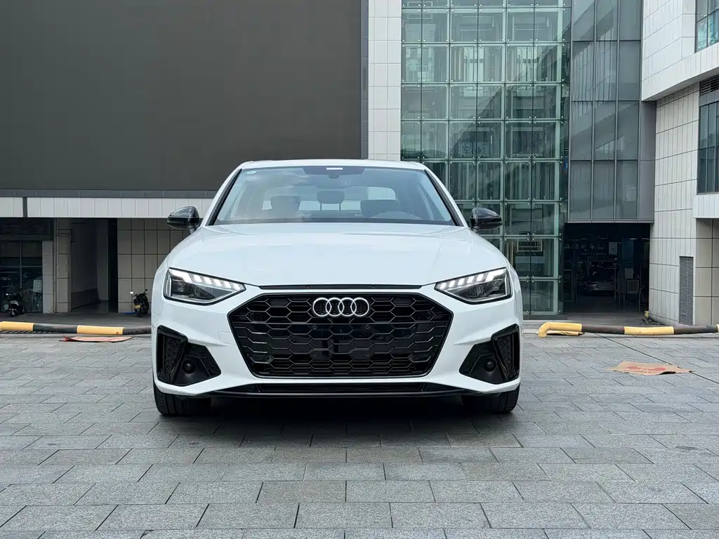 Audi A4L 2023