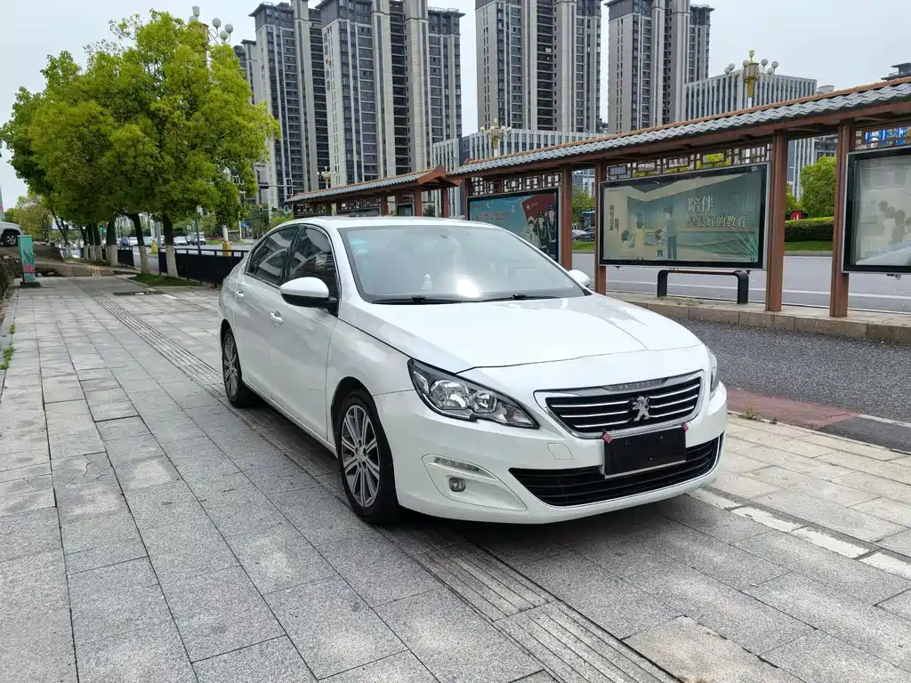 Peugeot 408 2015 — фото 2