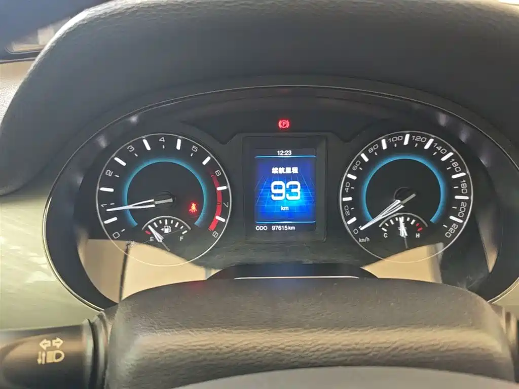 Haval H2 2015 — фото 12