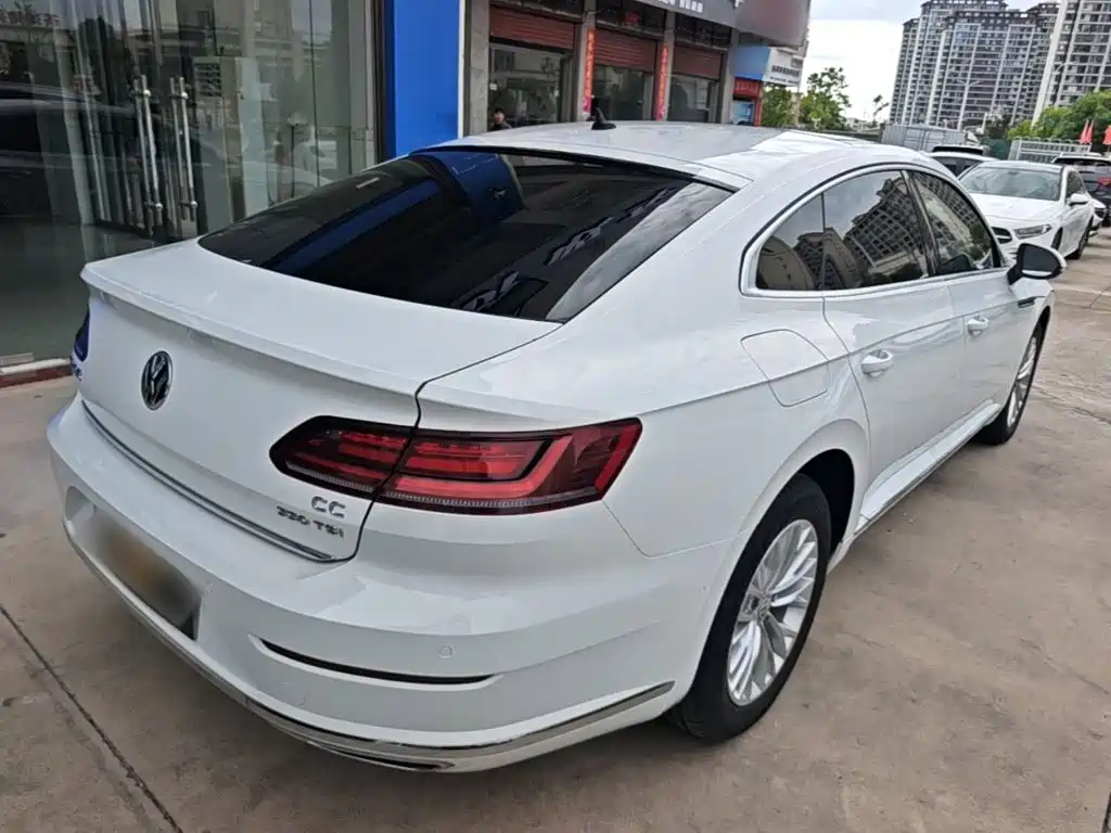Volkswagen CC 2019 — фото 7