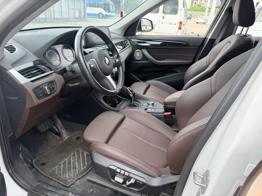 BMW X1 2023 — фото 13