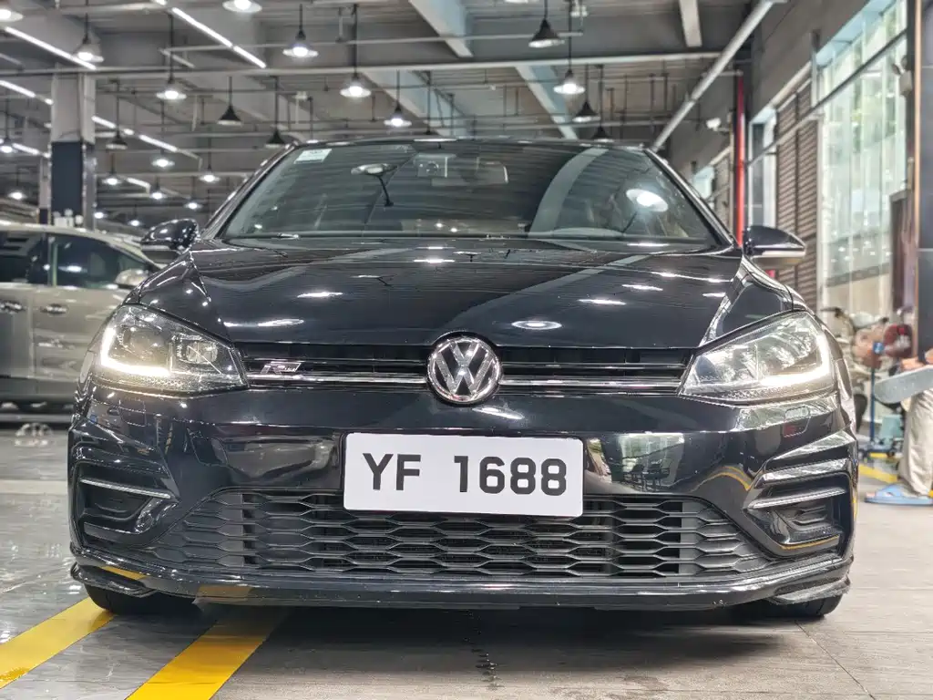 Volkswagen Golf 2020