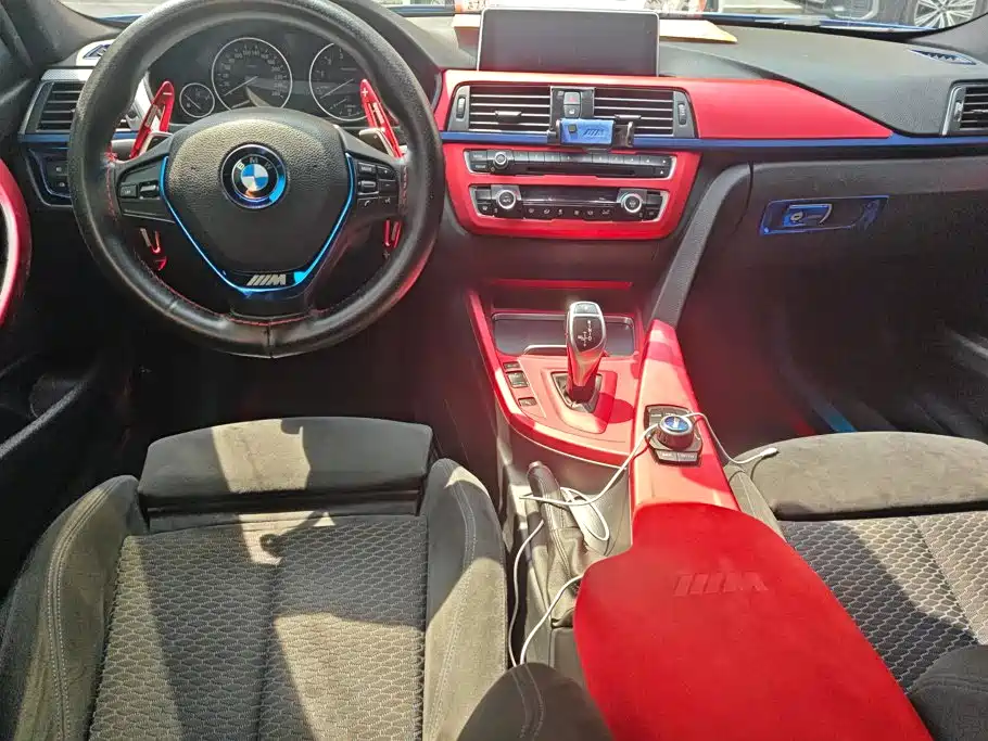 BMW 3 Series 2016 — фото 12