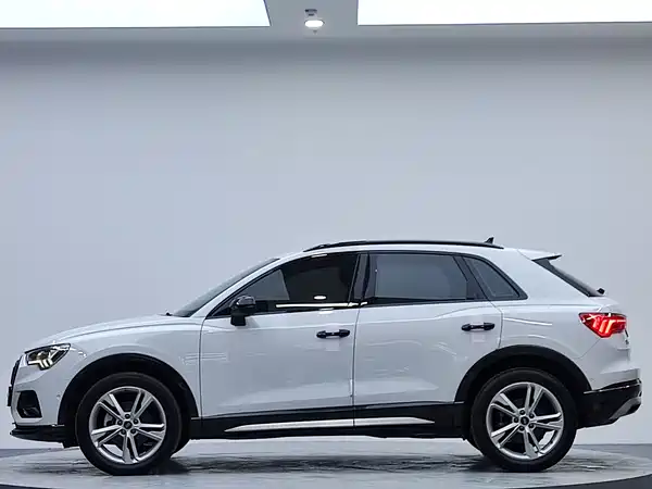 Audi Q3 2022