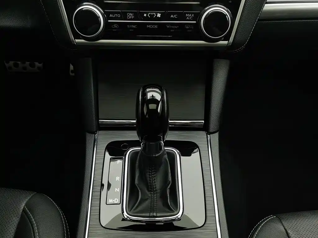 Subaru Outback 2018 — фото 13
