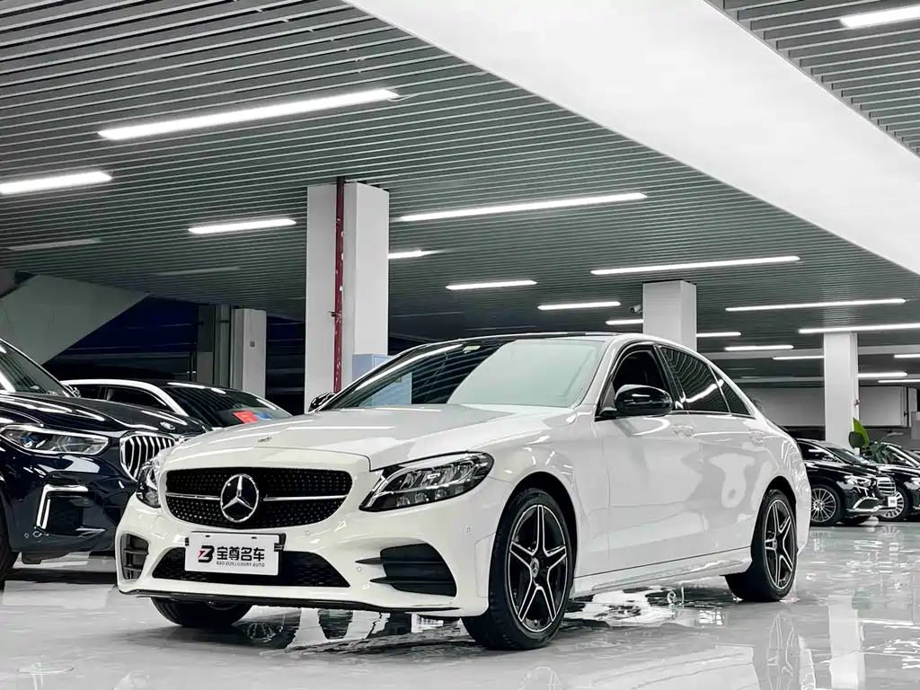 Mercedes-Benz C-Class 2022